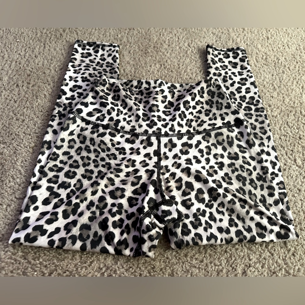Evolution and Creation cheetah print compression legging